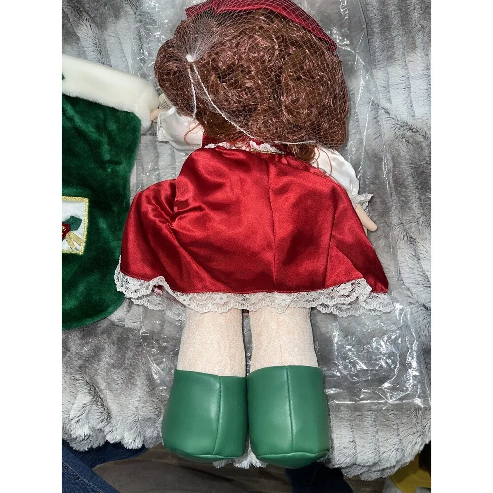 Precious Moments QVC Exclusive Christmas Holly Doll with Stocking 1999 with Tag